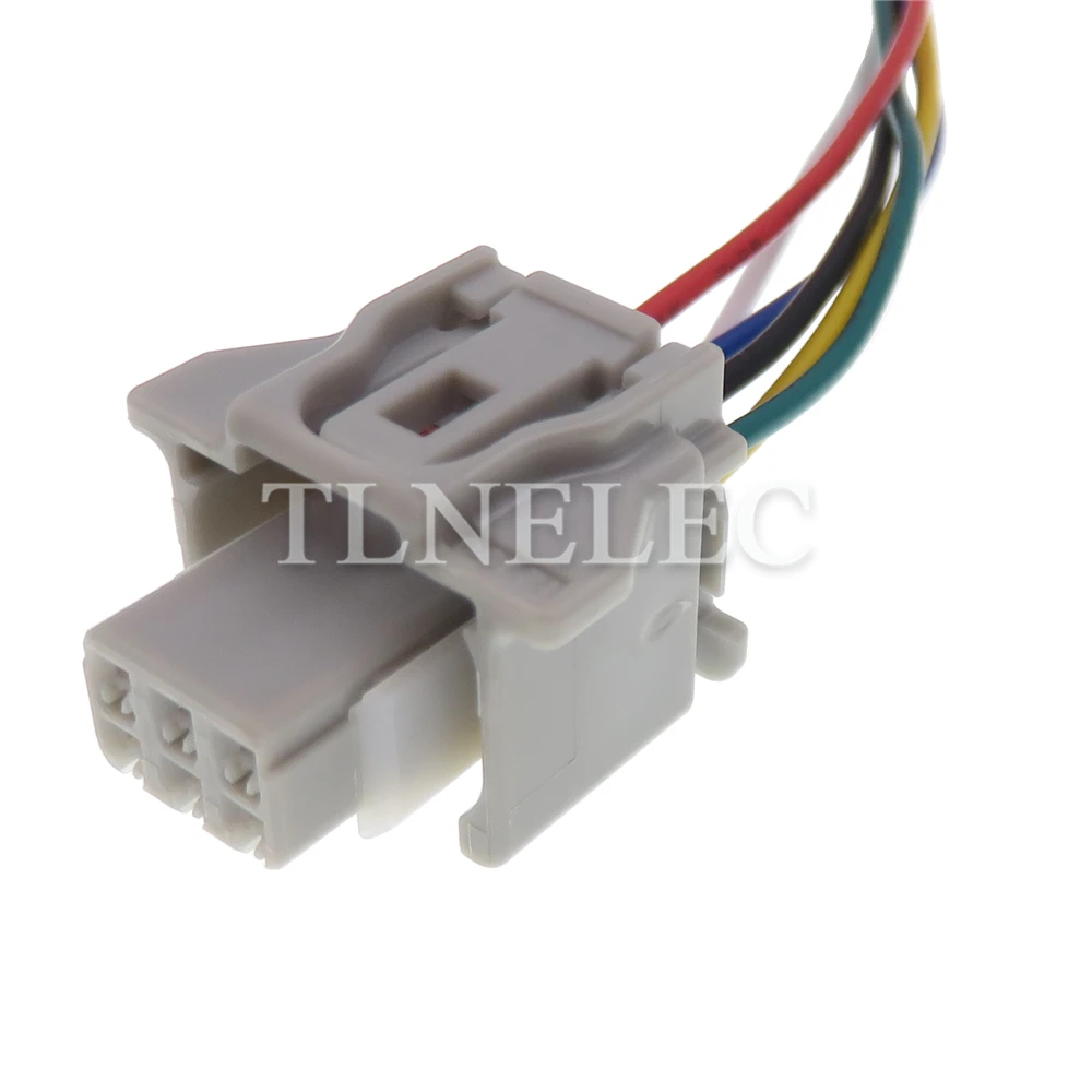 

Авторазъем 6-контактный DJ7062-0.6-21 для Toyota