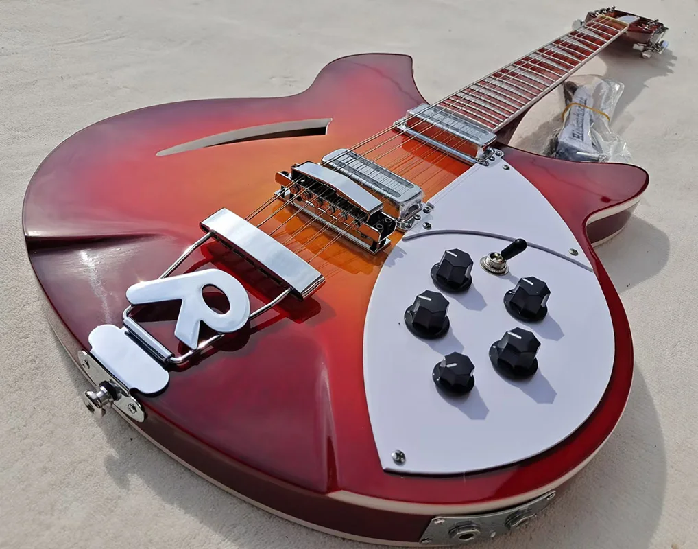 12-струнная электрогитара Rickenbacker 360 звукосниматель из двух частей