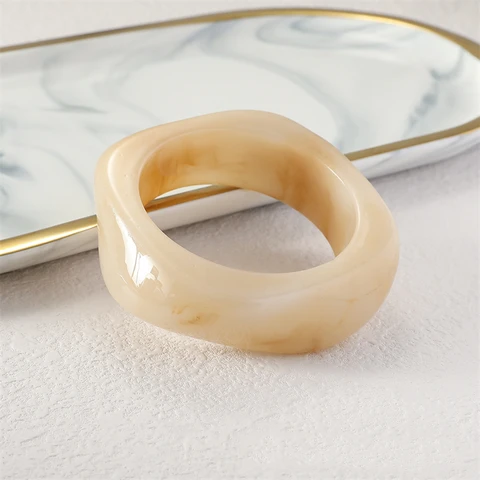 Коричневые массивные акриловые браслеты dibeillia