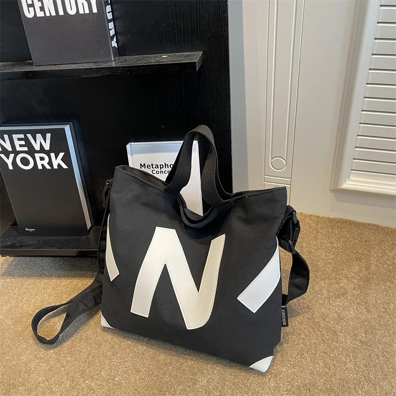 Canvas Bag Women's Large Capacity Tote Bag Fashionable One Shoulder Crossbody Bag Leisure Travel Storage Bag Luxury Bag