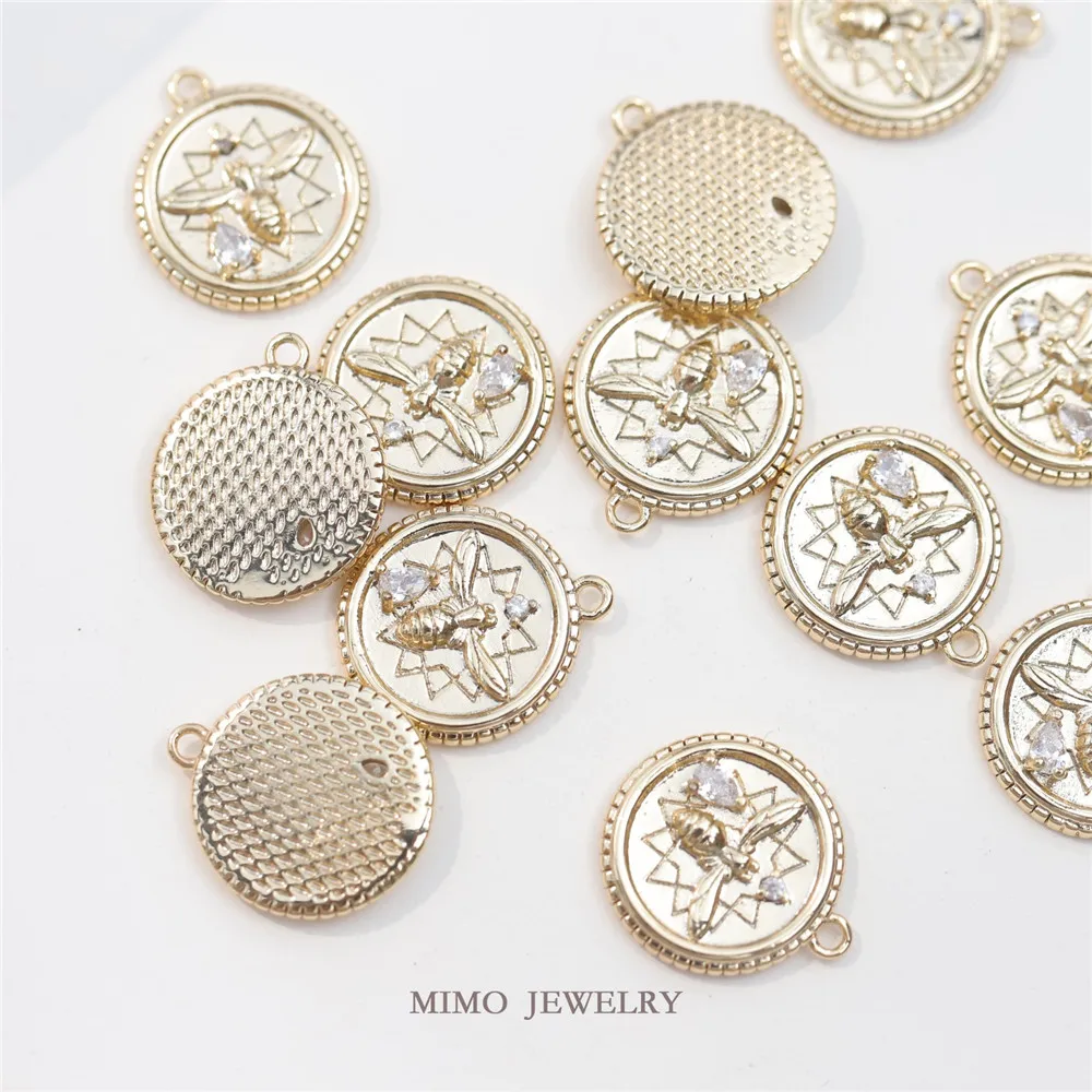 

Color copper plated gold zircon inlaid classic Bee pendant DIY accessories