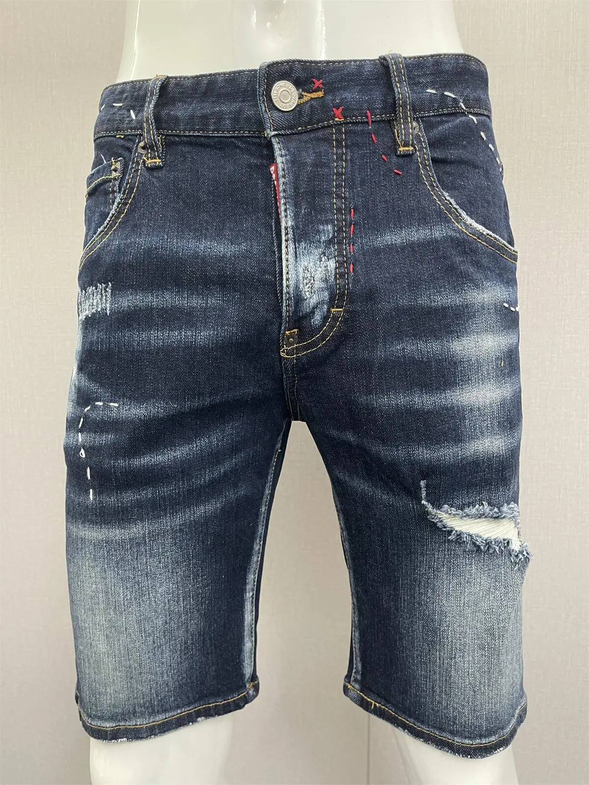 

2023 Summer New D2 Jeans Shorts Men's Wash Black Grey Three dimensional Stitching Slim Elastic 5 Points Paint Spot