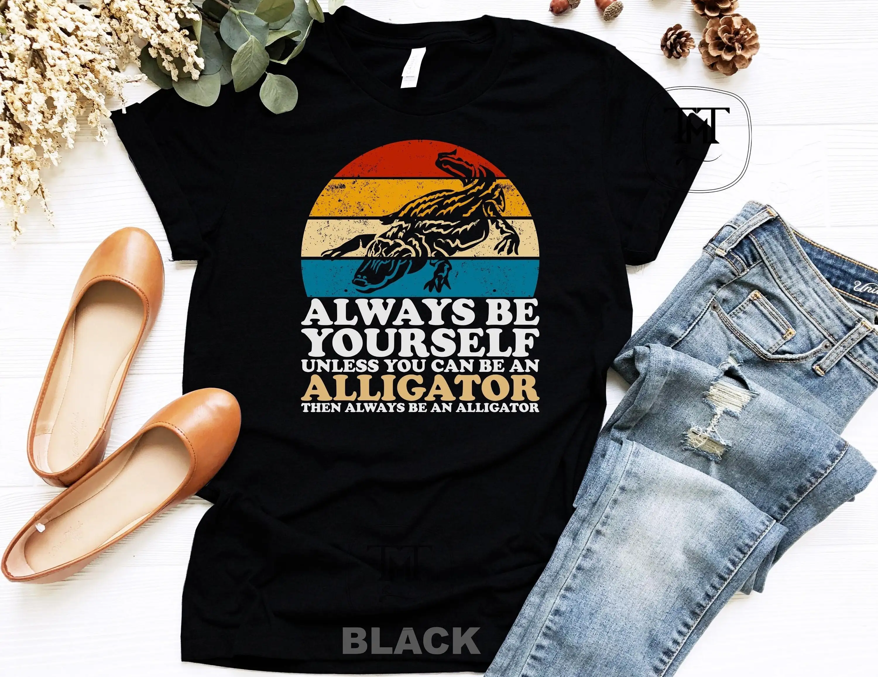 Фото Любители аллигатора Always Be Yourself Unless You Can An Футболка с закатом для ретро-винтажа №1