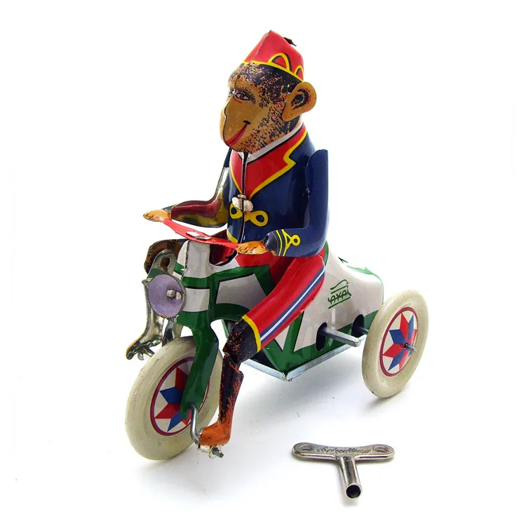 

Vintage Retro Collection Tin toys Classic Clockwork Wind Up three wheeled motorcycle Tin Toys With Key Gift For Adult Children