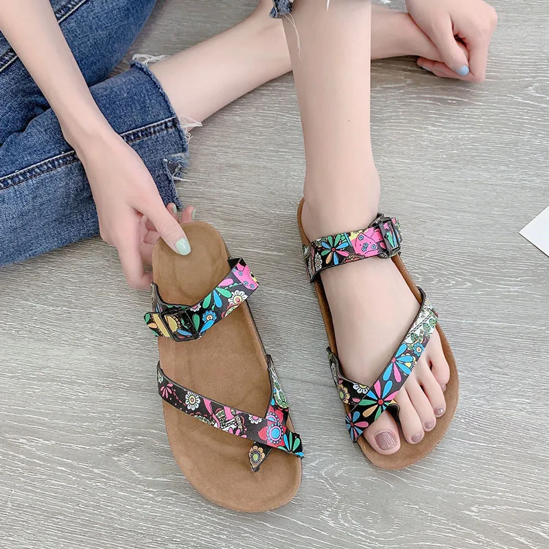 

Low Slippers Casual Shoes Slides Summer Clogs Woman Pantofle Luxury Flat Beach 2022 Rome Hoof Heels Fabric Rubber PVC Flat Shoes