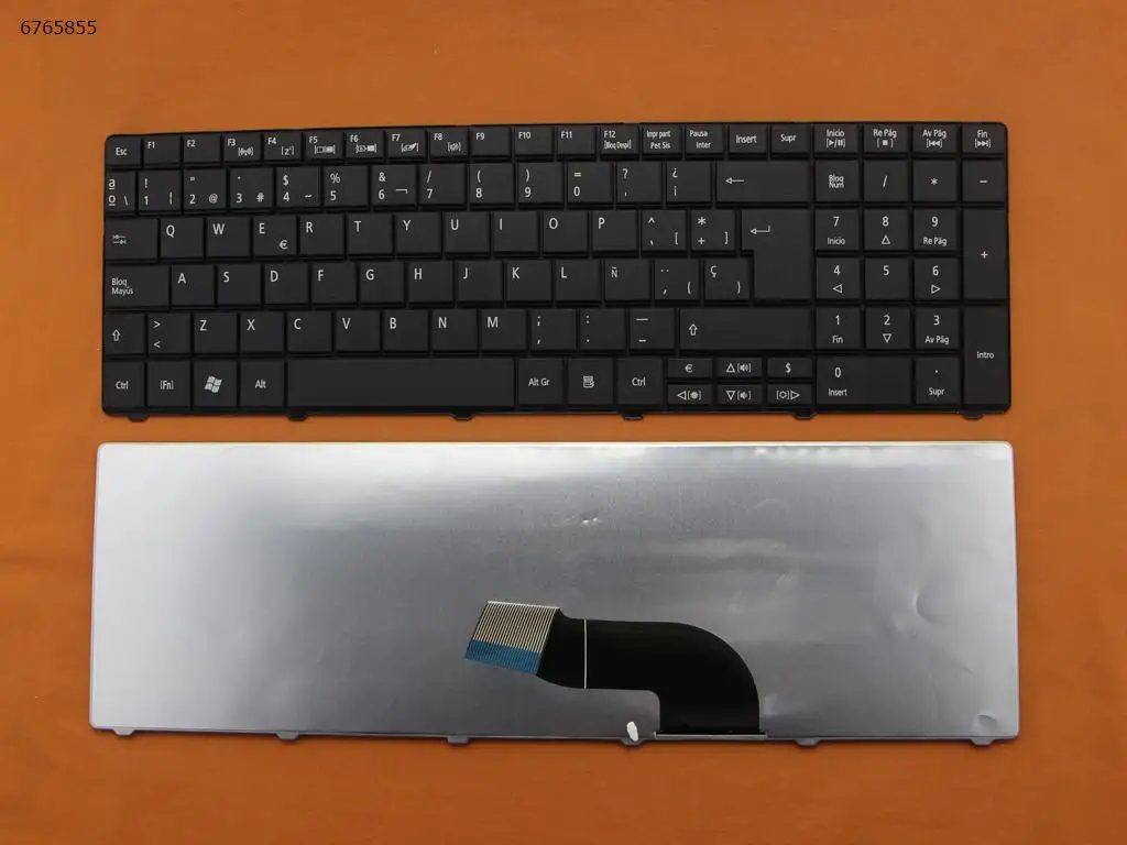 

SP Laptop Keyboard for ACER TM8571 E1-521 E1-531 E1-531G E1-571 E1-571G E1-732G E1-772G E1-772 P253-E P253-M BLACK Version 3