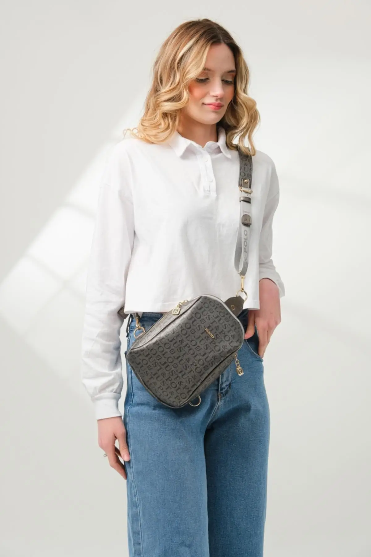 

Women's Body Bag Carpraz Single Arm Bag Shoulder Chest Bag