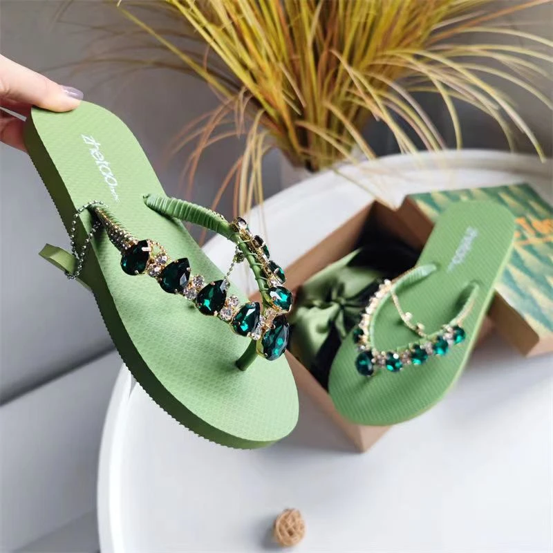 Women Comfortable Beach Shoes Non-slip Soft Bottom Casual Flip Flops Rhinestone Chain Decoration Summer Flat Slippers 2022