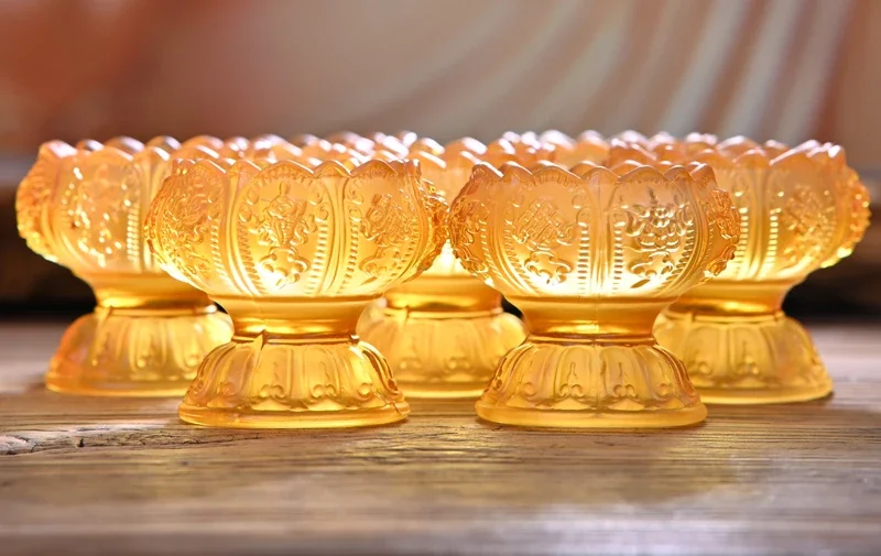 Глазированный цоколь лампы с маслом лотоса бытовой ветрозащитный