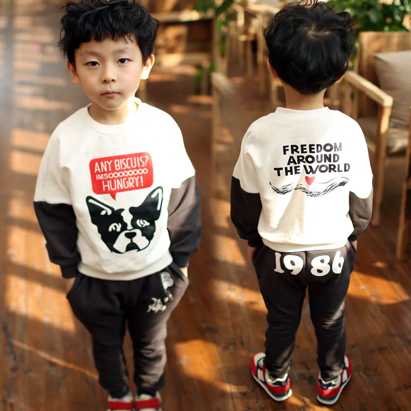 

Модная спортивная одежда для мальчиков, модель костюма для малышей, новинка, Детская толстовка в Корейском стиле, весна 2020, мультяшная одежда из двух предметов