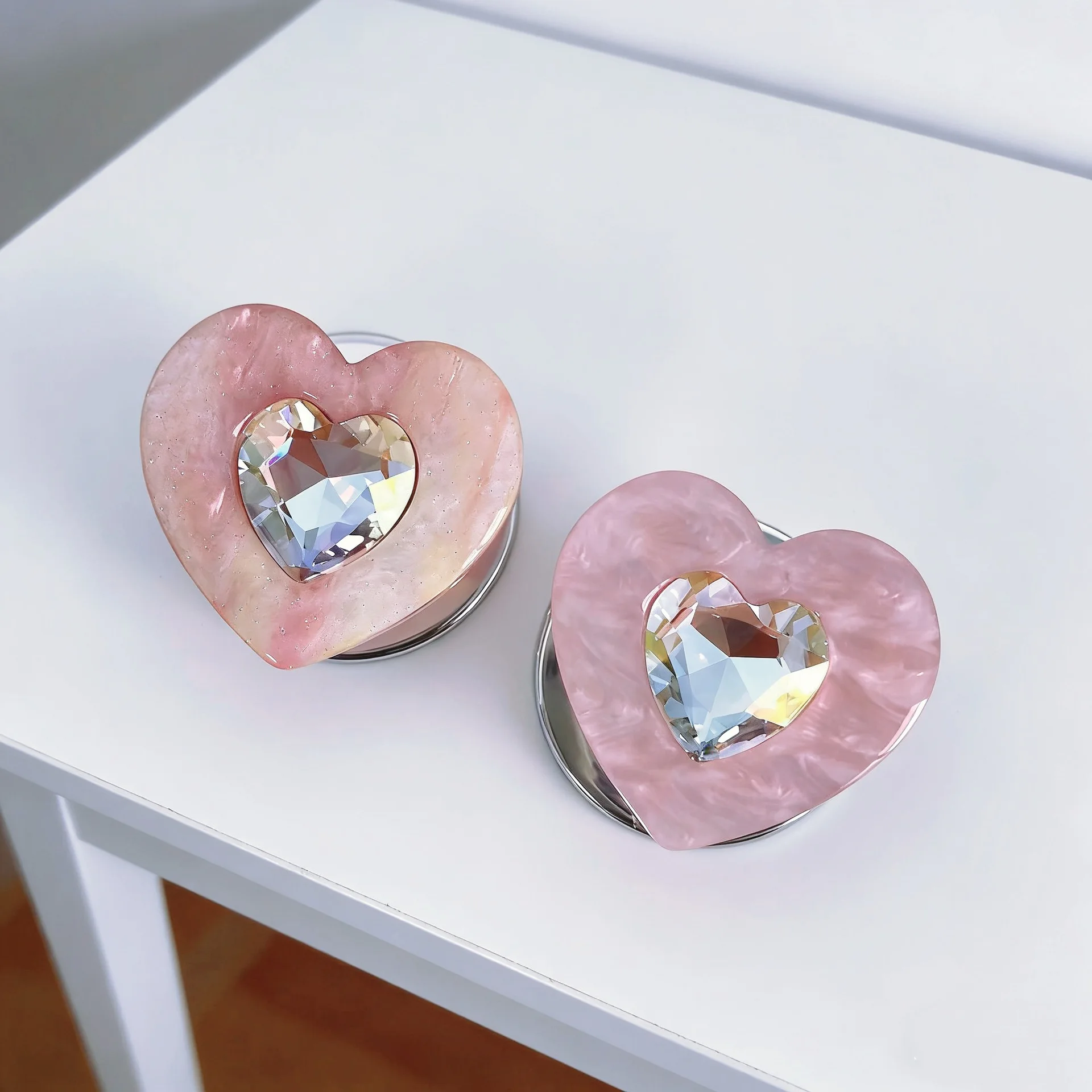 Фото Магнитный держатель для телефона Bling Heart Diamond: переливающаяся подставка-кольцо для пальца, аксессуар для мобильных устройств, украшение для девочек на каждый день №4