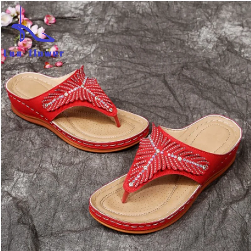 

Women's Beach Flip Flops 2022 Summer Retro Wedge Sandals Rhinestone Platform Slippers Ladies Casual Shoes Plus Size 35-44 T