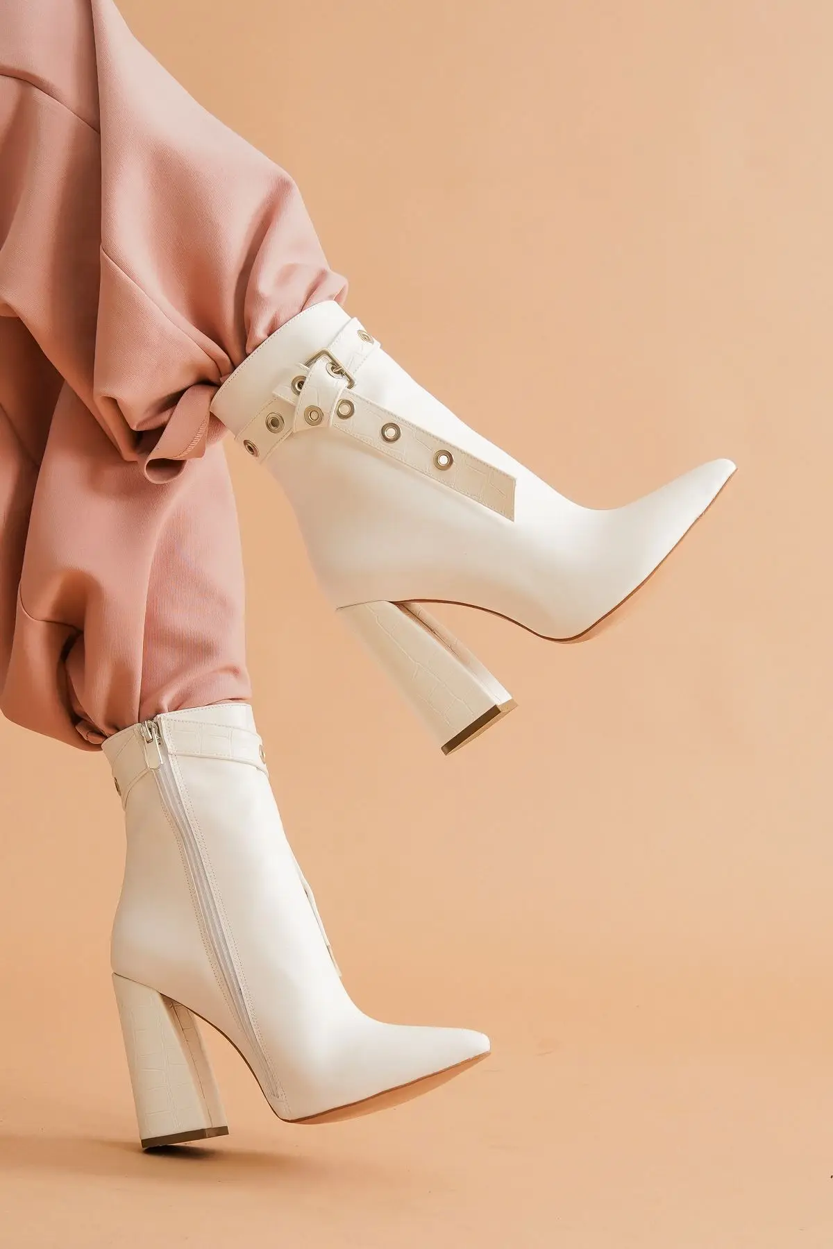 Women's Fashion Handmade Special Leather Heels Boots