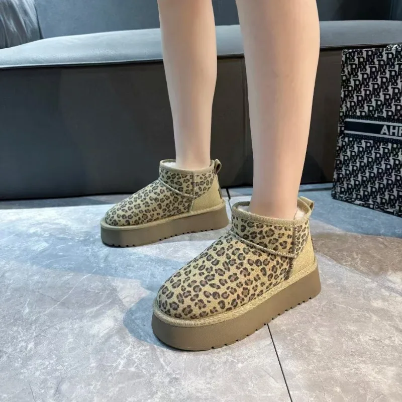 2024 зимние женские короткие плюшевые теплые ботинки повседневная обувь на