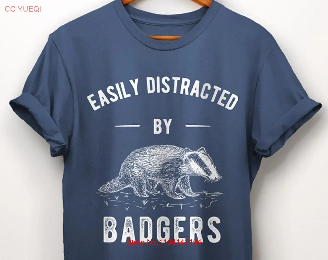 Футболка Borsuka Camping Woodland Animal Distracted By Badgers Lover с длинными или короткими рукавами