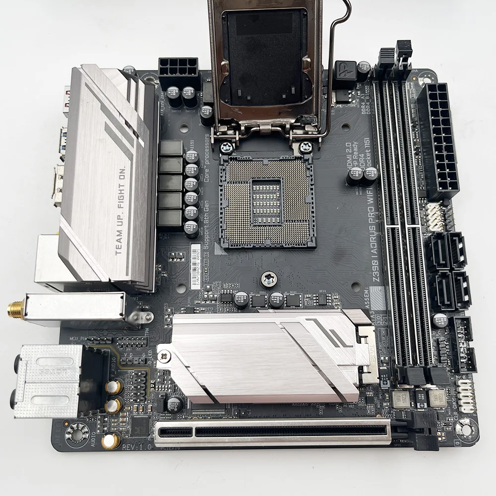 Материнская плата для ПК Gigabyte Z390 I AORUS PRO WIFI LGA 1151 DDR4 32 Гб PCI-E 3 0 Mini-ITX