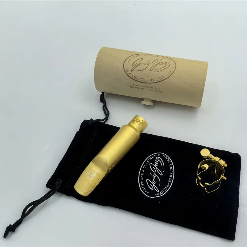 Металлический мундштук для саксофона