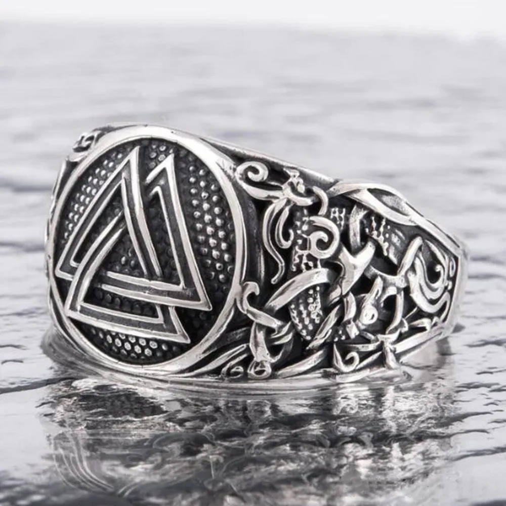 

Vintage Nordic Viking Fashion Stainless Steel Stacked Triangle Rune Ring Cast Titanium Ring Men's Jewelry Available Wholesale