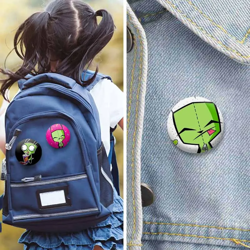 Фото Эмалированная булавка в стиле аниме Invader Zim, милые зеленые круглые броши с изображением инопланетянина на сумке, аксессуары для рубашек, значок на лацкане, забавные ювелирные изделия, подарки №3