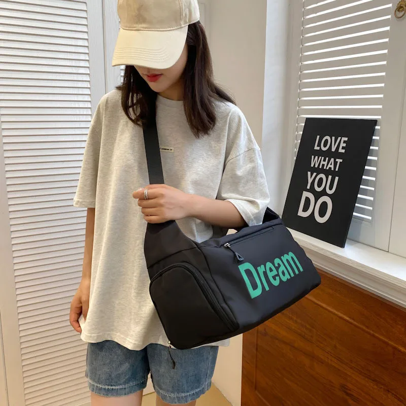 Men's Training And Exercise Gym Bag Waterproof Swimming Yoga Handbag Male Weekender Shoulder Bolsas Shoe Pocket For Women Sports