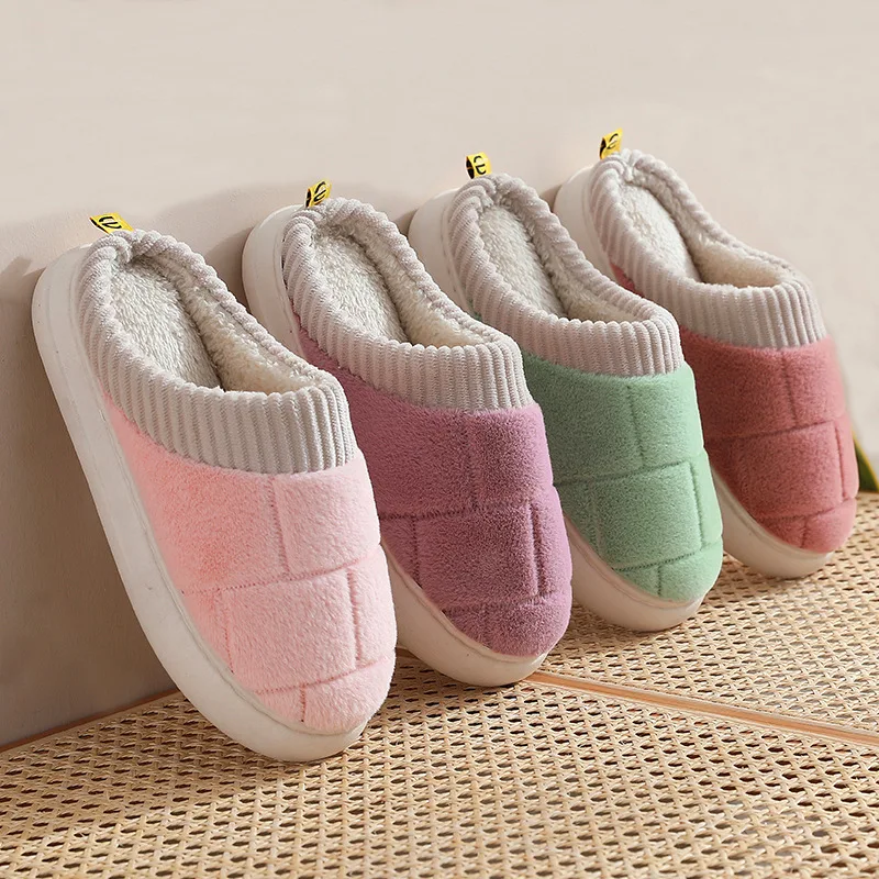 

Women's Home Winter Large White Bottom Non-slip Indoor Warm Plush Slippers