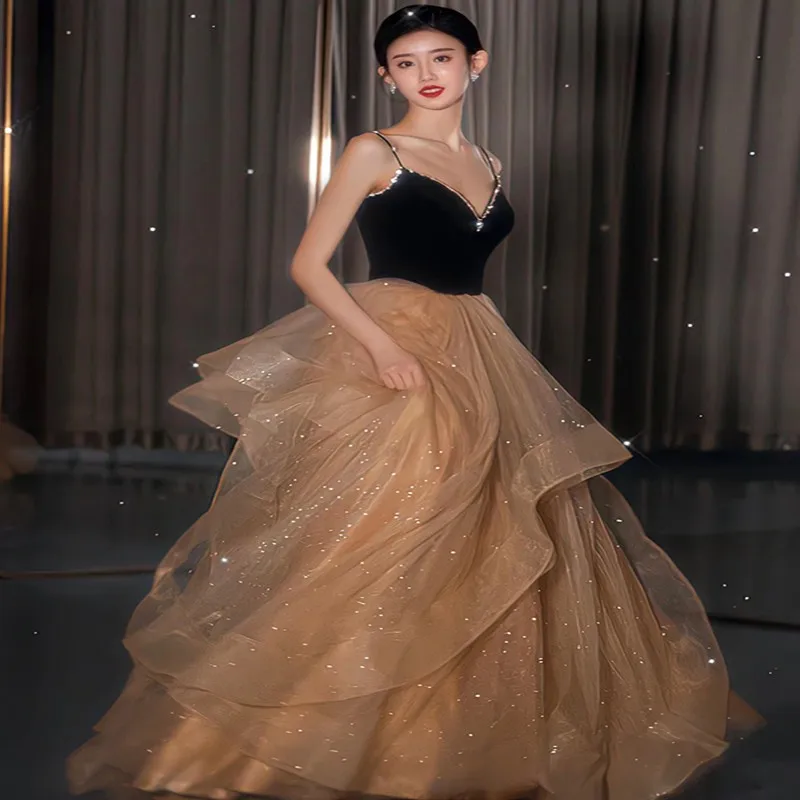 

New Spaghetti Strap Evening Dress Sexy V-neck Backless Party Prom Dress Elegant Bling Shining Long Ball Gown Dress