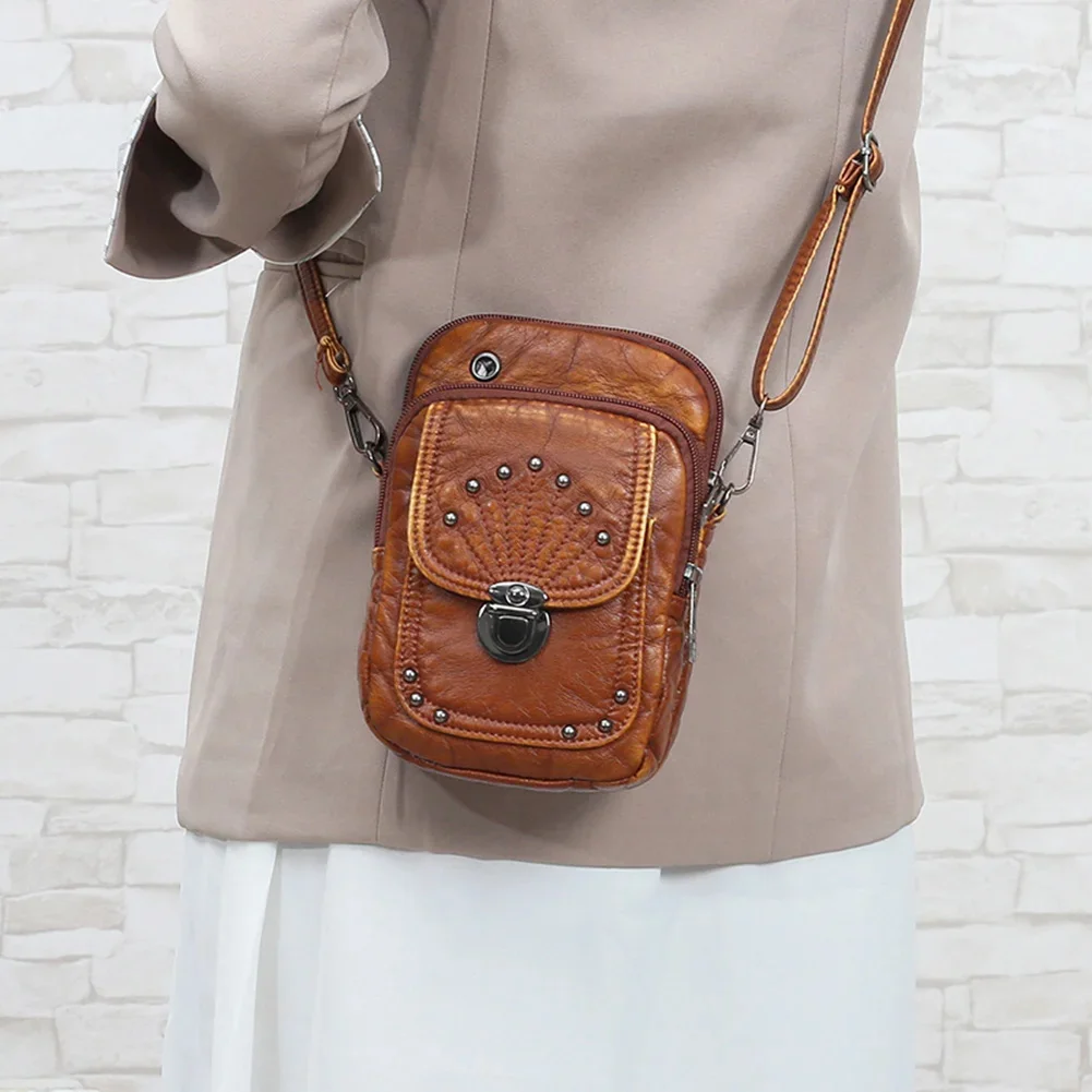 

Women Rivet Shoulder Bag PU Leather Female Retro Mobile Phone Wallet Zipper Mini Crossbody Handbag Pouch with Earphone Hole