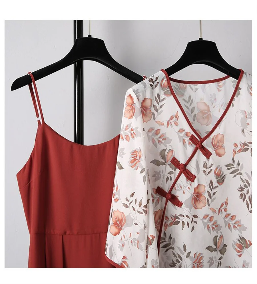 Женский летний костюм-двойка с юбкой и принтом