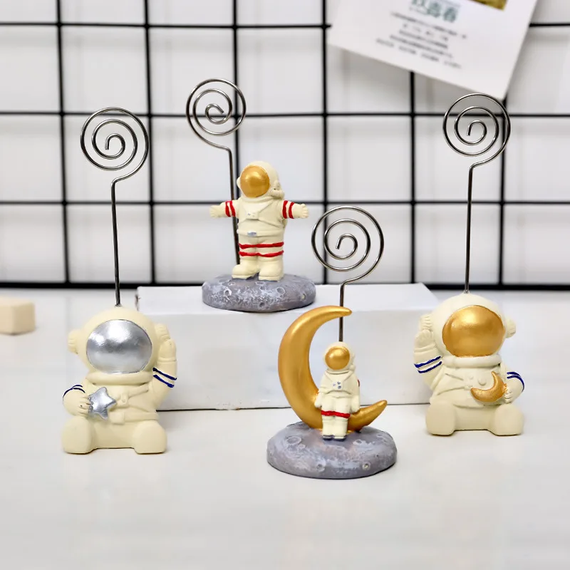 

1pc Resin Charms Spaceman Moon Sculpture Photo Folder Desktop Decoration Kids Birthday Gift Home Decor