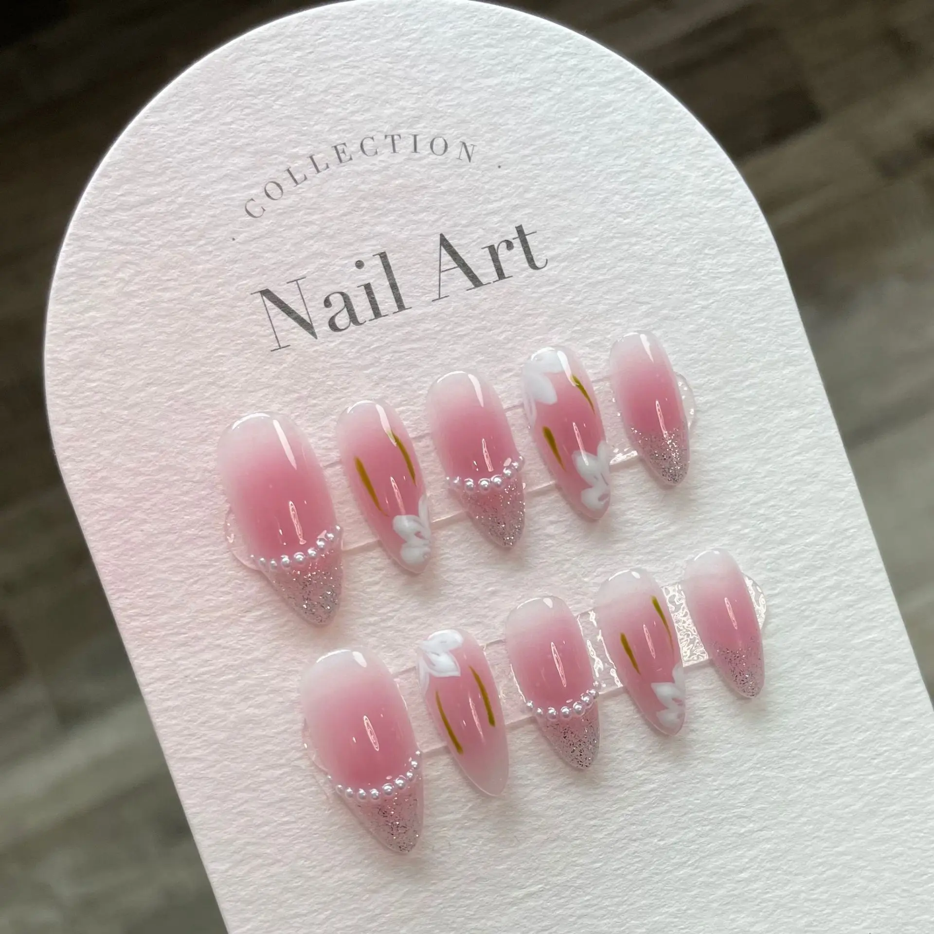 

Handmade Korean Nails Press Ons With Design Reusable Adhesive Round Eye Cat Artifical Acrylic Full Cover Nail Tips For girl