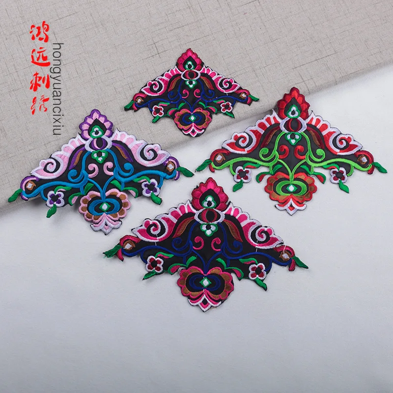 

Ethnic Traditional Chinese Embroidered Fabric Stickers Adhesive Iron-on Cloth Patches Fashion Decoration Knitting Ironing DIY