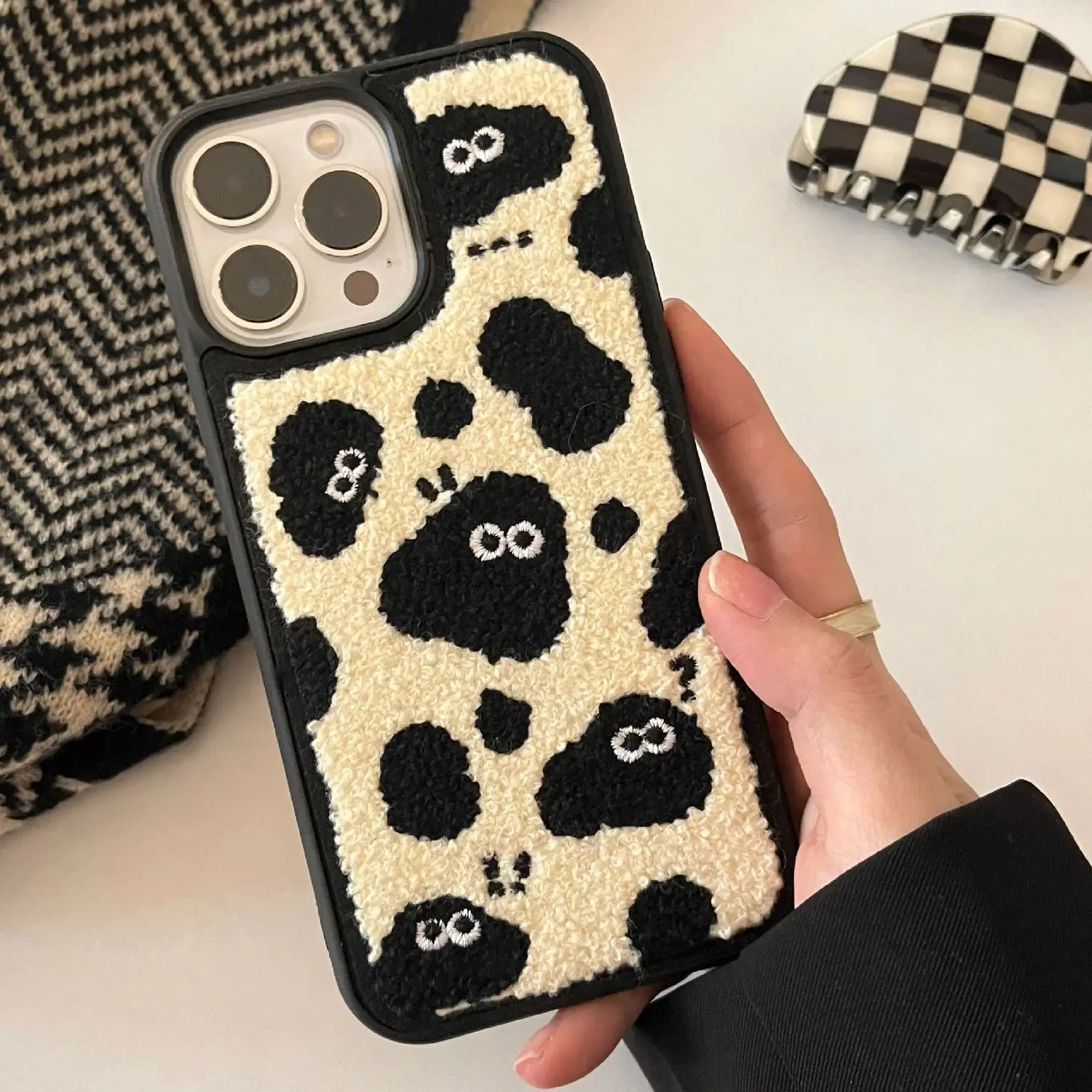 

Japan Korean Aesthetic Phone Cover For iPhone 13 11 12 Pro Max Case Winter Fuzzy Plush For iPhone 11 X XR XS Max 7 8 Plus Cases