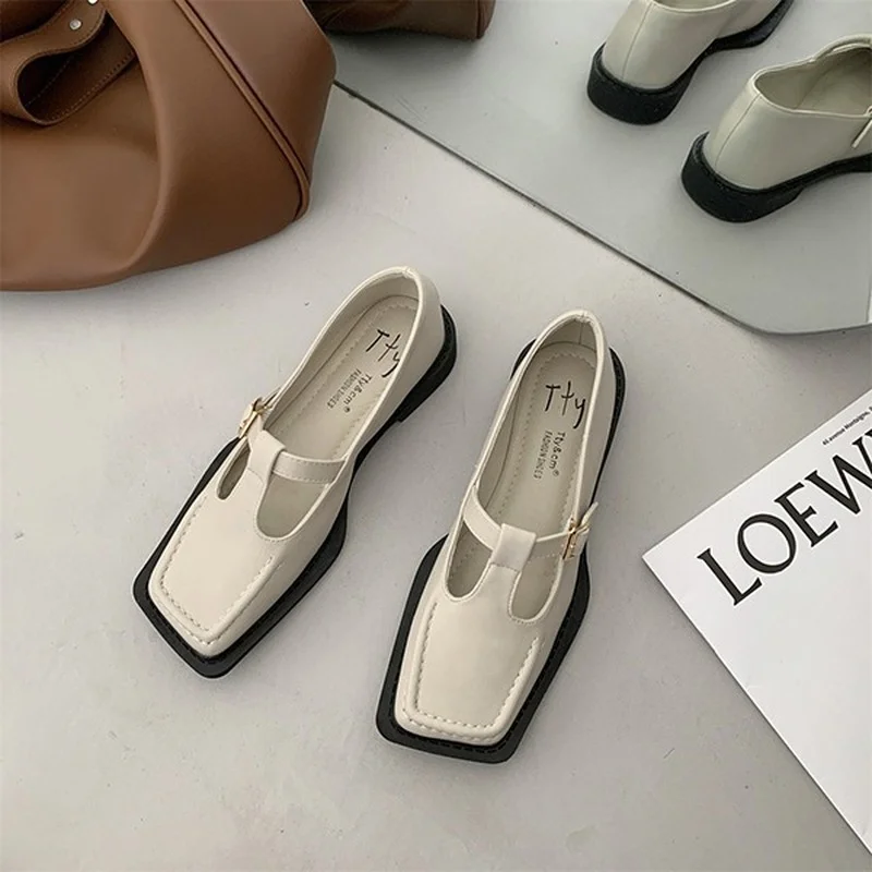 2022British style single shoes women's flat white leather shoes spring and summer buckle tower retro square head Mary Jane shoes