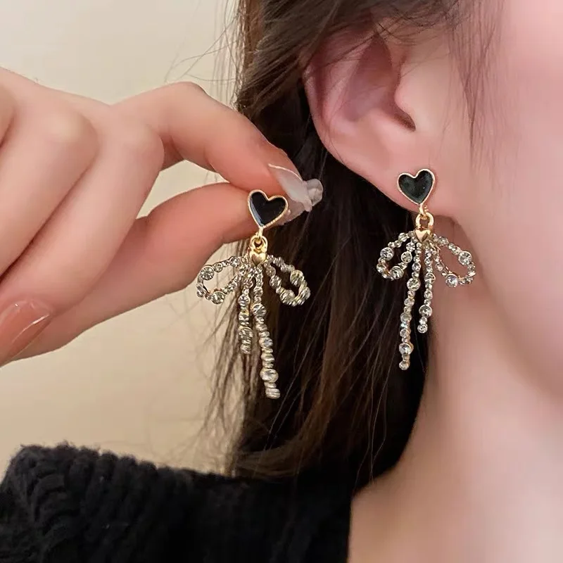 2024 новый дизайн чувственные черные серьги-кисточки с бантом модные ювелирные