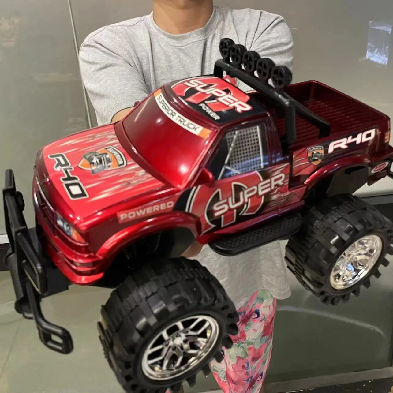 Boy Traffic Toy Creative Plastic Alloy Truck Jeep Cool Off-road Vehicle Birthday Gift Toy Railed/cars