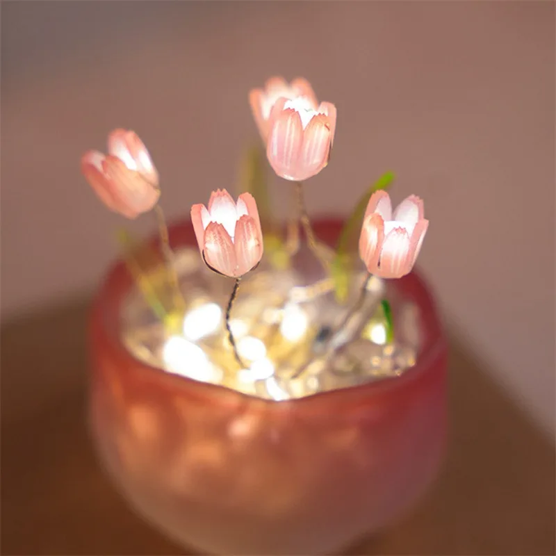 

Tulip Night Light Handmade Flowers 20 Flowers DIY Material Package Creative Living Room Bedroom Ornaments Valentines Day Gift