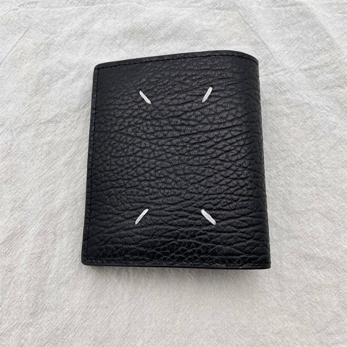 

Cowhide Black Short Wallet for Men and Women Fashion Folding Four-corner Sewn Simple Wallet Card Coin Purse Bag