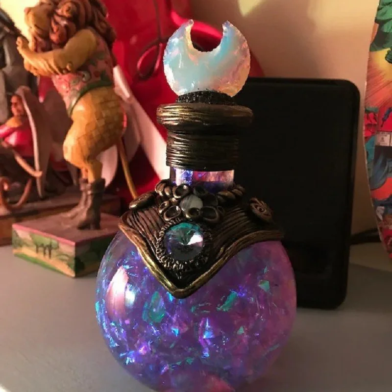 

Moon Magic Potion Bottle Turquoise Home Decoration Resin Statue Alchemist Wizard Elves Treasure Creative Desktop Ornament Gift
