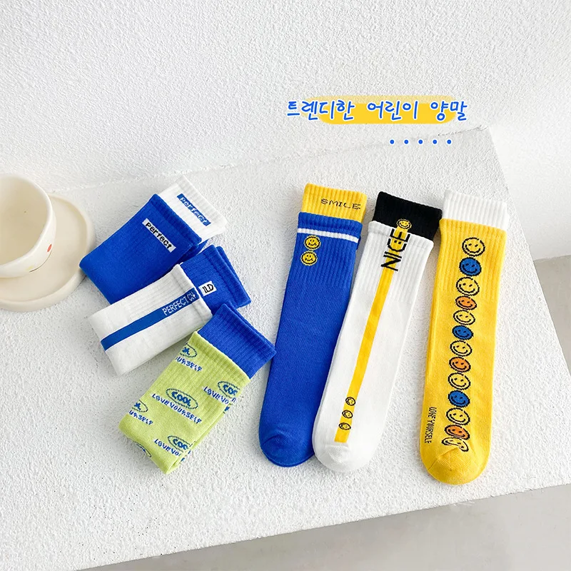 

2022 Girls Boys Cartoon Smile Socks Kids Plaid Knee High Long Soft Cotton Stripped Children Stocking School Clothes