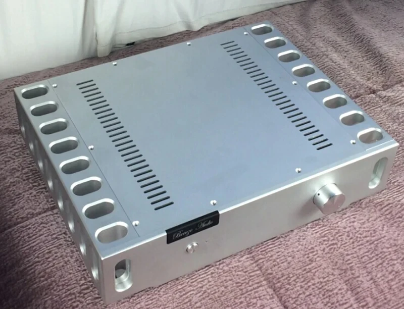 Алюминиевый корпус усилителя мощности BZ4309