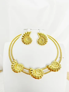 Gold Colour Plated Necklace Earring Set Beautiful Fashion Trend Sweet Romantic Party Wedding