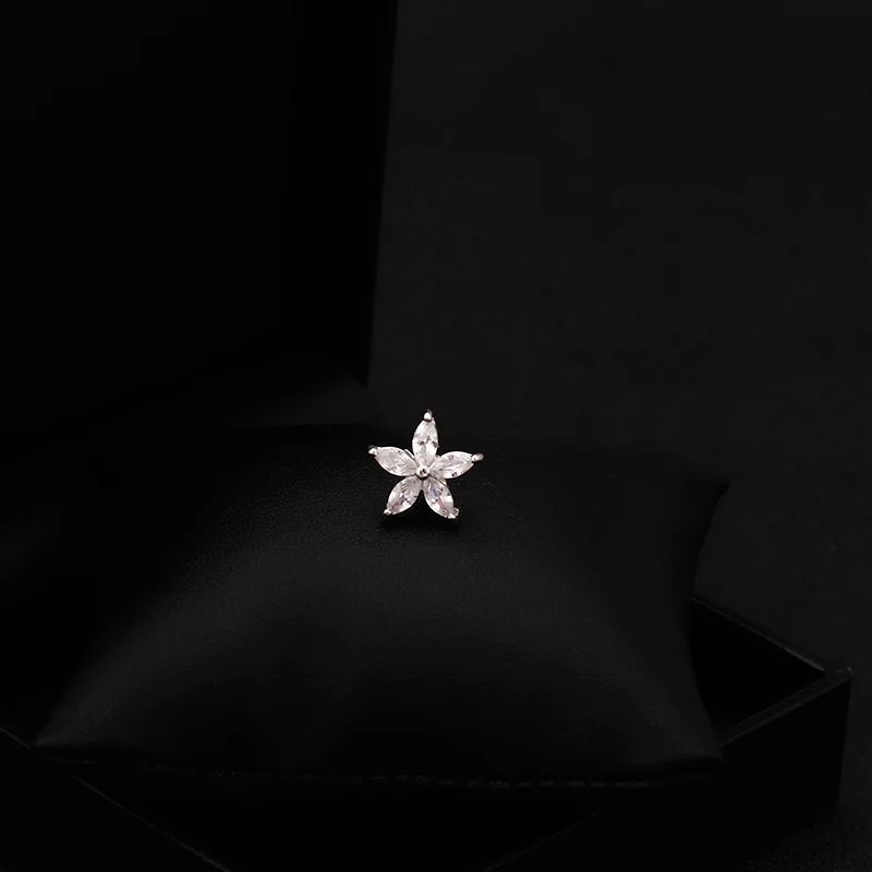 6028 Brooch Mini Flowers Small Pin Cardigan Fixed Anti-Exposure Collar Buckle Refined Simple Clothes Accessories Jewelry Gifts