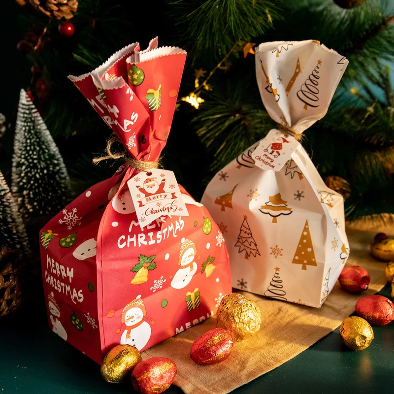 

24Sets Merry Christmas Gift Bag Kraft Paper Bags Cute Santa Claus Snowman Candy Gift Favor Candy Cookie Party Apple Bag Supplies