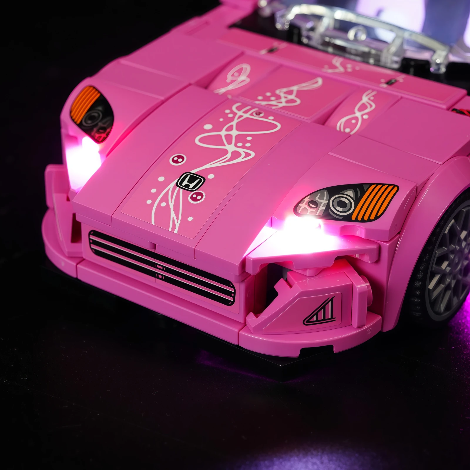 Фото Светодиодная лампа MAXCXT для LEGO 77241 Speed Champions 2 Fast 2 Furious Honda S2000, декоративная лампа для самостоятельной сборки (набор строительных блоков не входит в комплект) №3