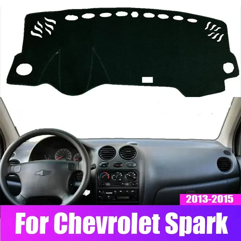 Коврики на приборную панель автомобиля избегайте световых накладок