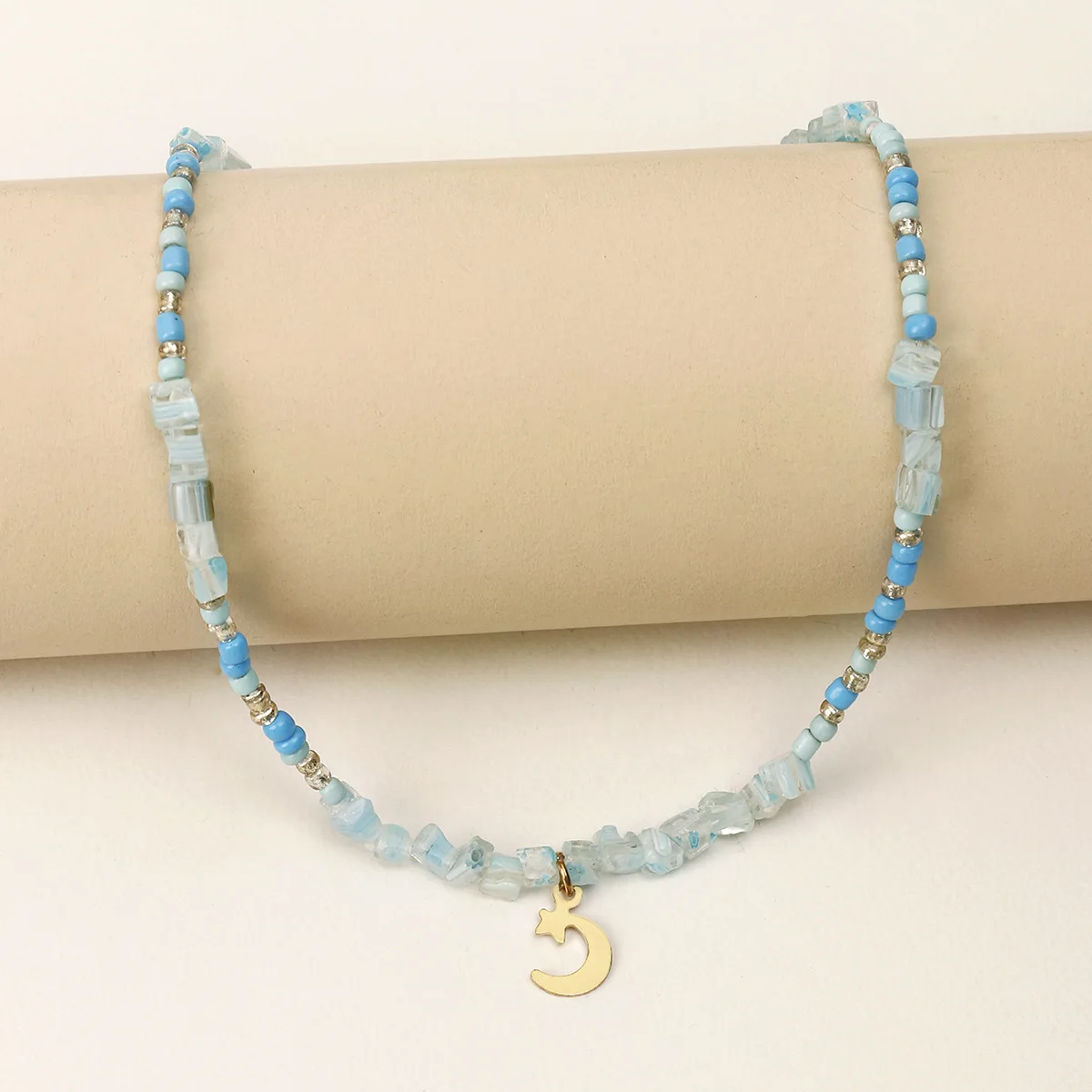 Женское ожерелье с подвеской из натурального стекла, нестандартной формы