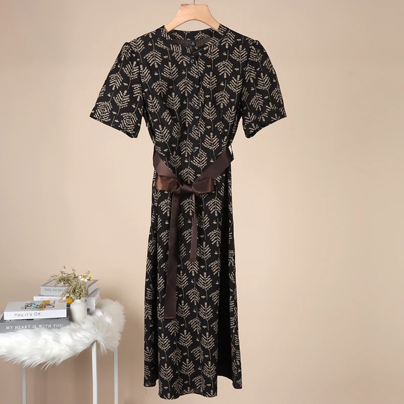 Новинка лета 294 облегающее платье средней длины со шнуровкой воротником-стойкой