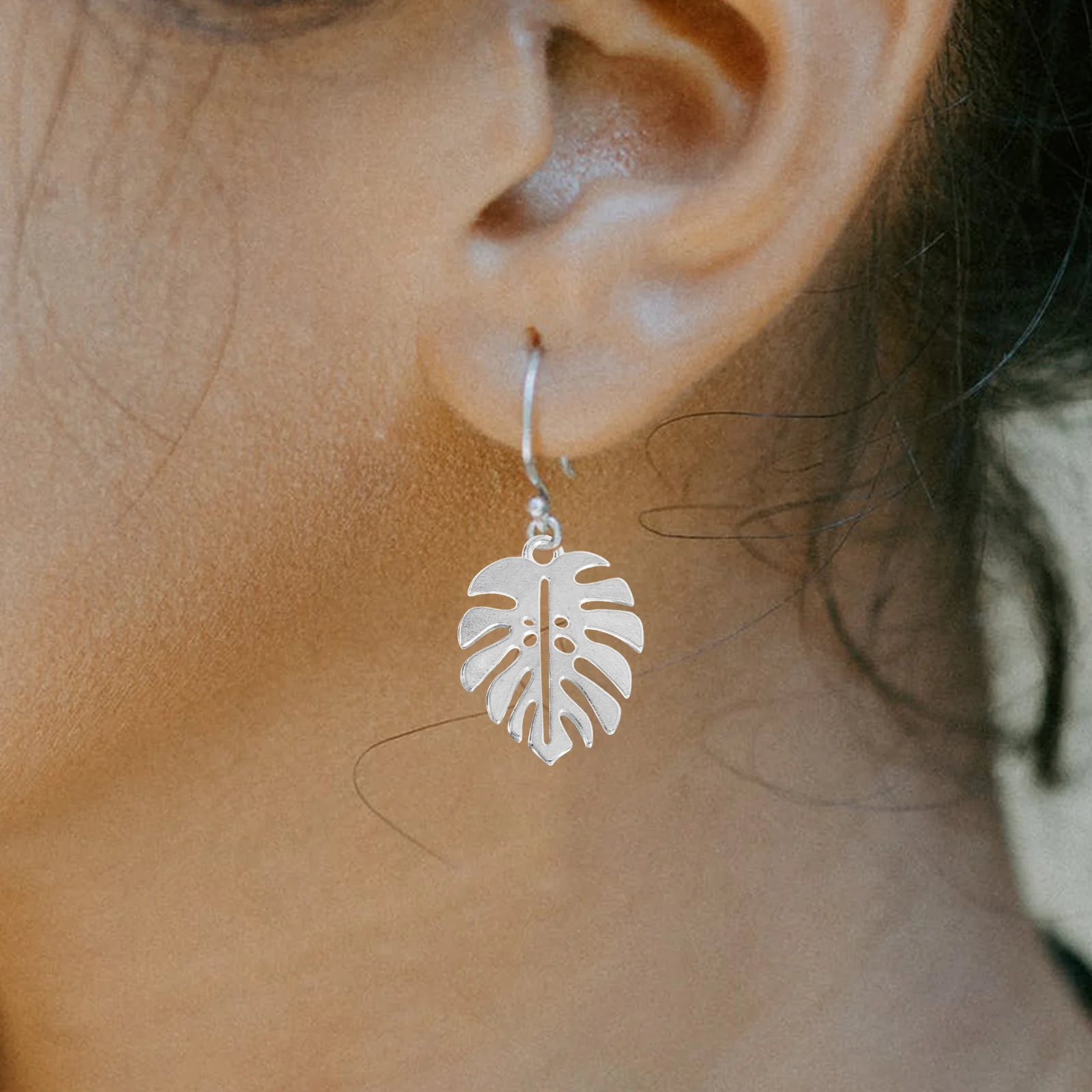 50Pcs Monstera Leaf Charms Alloy Leaves Charms Hollow Leaf Metal Pendants DIY Jewelry Charms