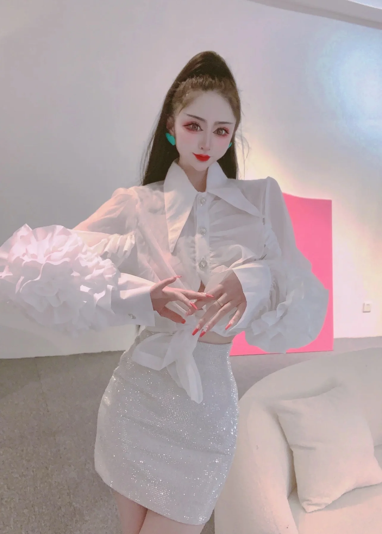 Уличная мода WHITNEY WANG 2022 Весенняя блузка с большими цветочными оборками женская