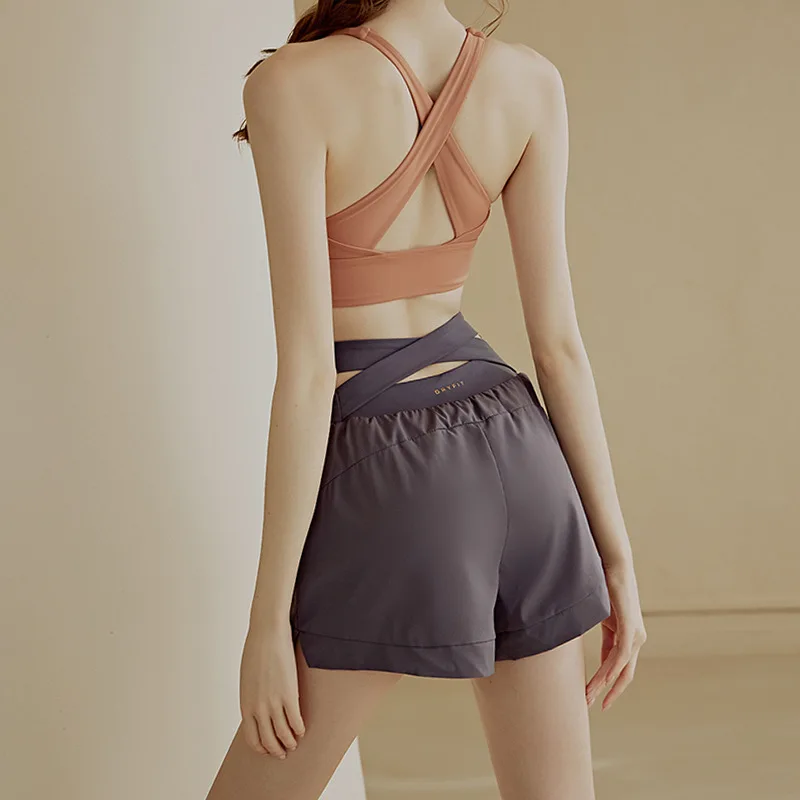 False two natural anti sneaked away shorts code quick-drying trained running fitness yoga pants for summer wear